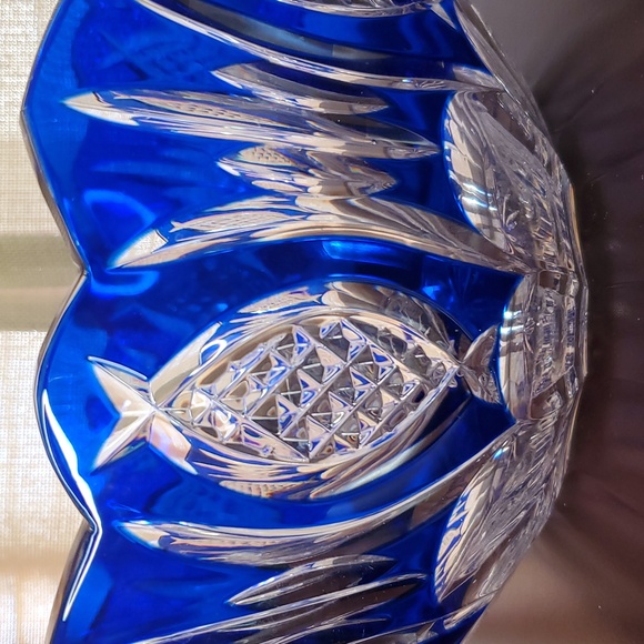 Sold!Vintage Blue Cut to Clear Crystal Console Bowl Cobalt Blue Signed  9"x4" - Picture 3 of 8
